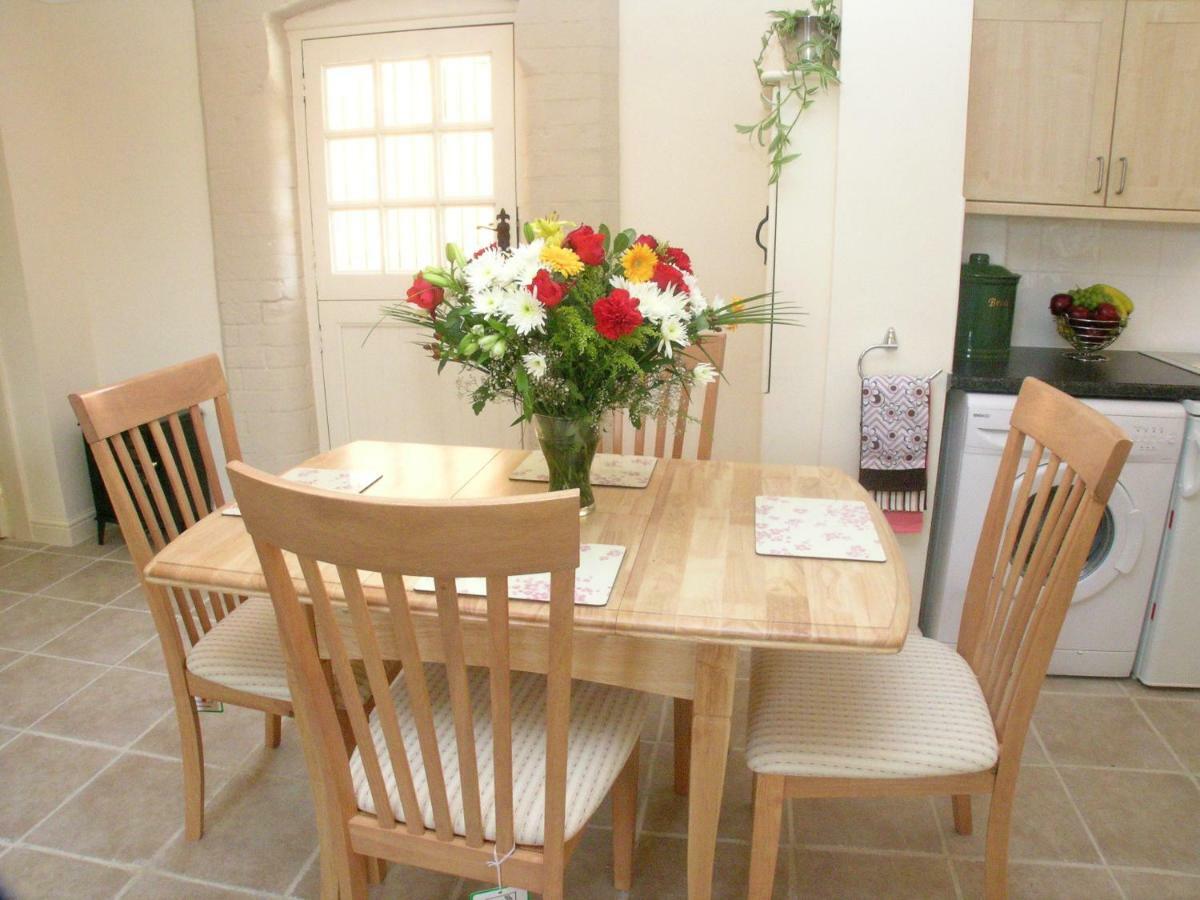 Falstaff Cottage For Up To 5, Stratford Upon Avon Luaran gambar